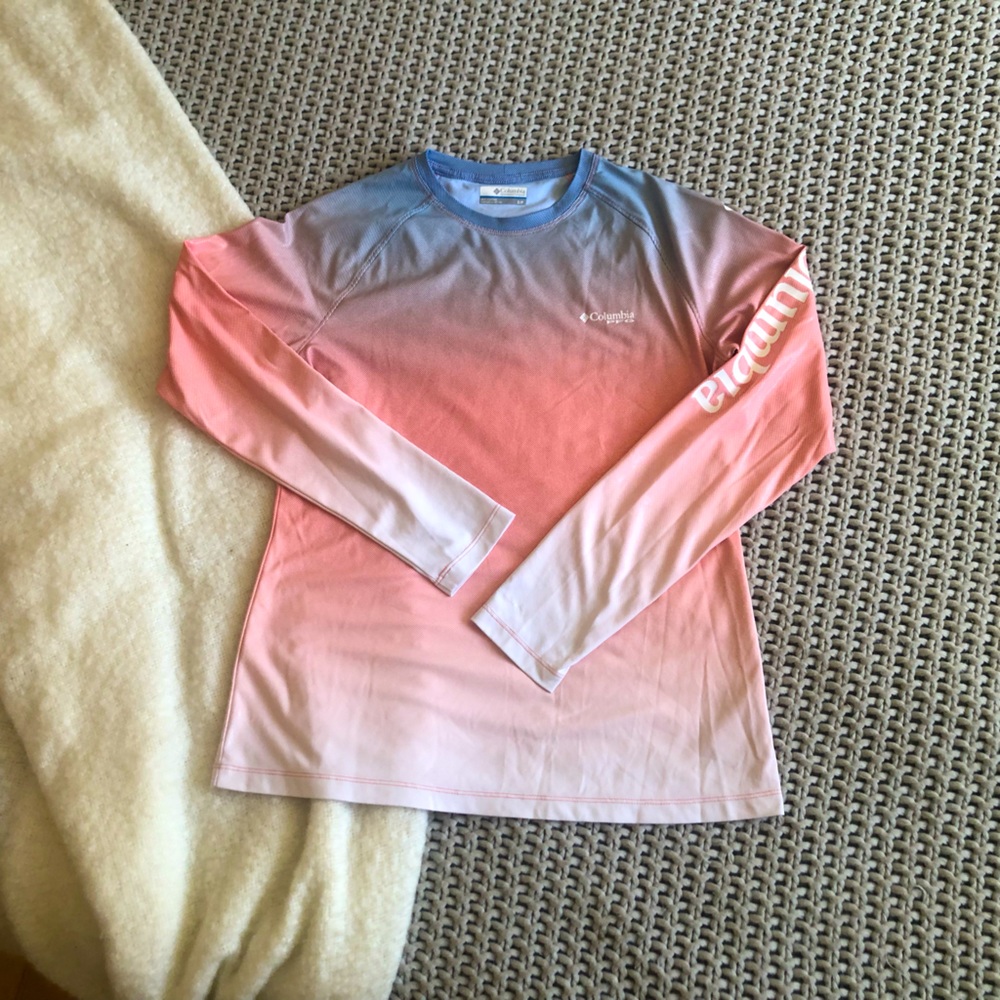 COLUMBIA PFG Ombré Pink to Blue Omni-ShadeShirt (Size: Small)